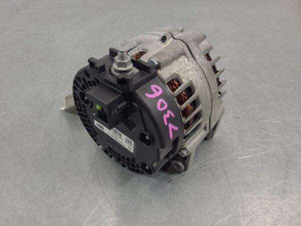 Mercedes Sprinter VS30 2.0L Diesel Alternator 250amp 2022–Present - Image 5