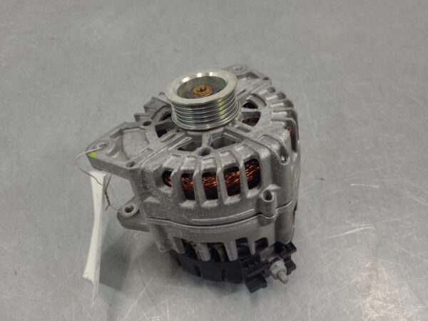 Mercedes Sprinter VS30 2.0L Diesel Alternator 250amp 2022–Present - Image 3