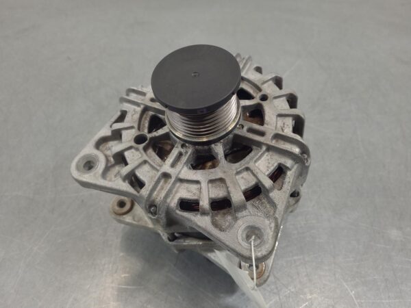 Renault Master 150 2.3L Turbo-Diesel Alternator Valeo X62 2015–Present - Image 3