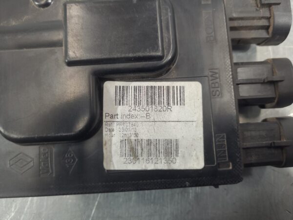 Renault Trafic X82 Fuse Box Engine Bay 2015–Present - Image 7
