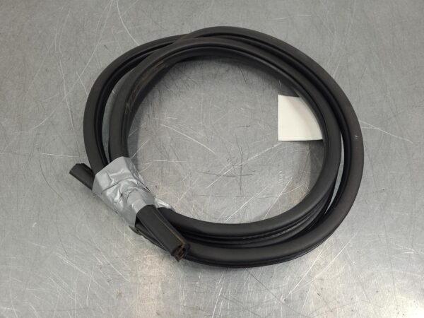 RAM 2500/3500 D2 Body Seal Rubber Dj/D2 2020–Present - Image 3