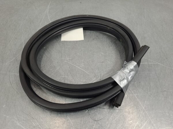 RAM 2500/3500 D2 Body Seal Rubber Dj/D2 2020–Present - Image 2