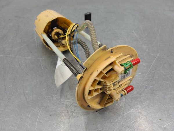 RAM 2500/3500 D2 6.7L Diesel Fuel Sending Unit Dj/D2 2020–Present - Image 4