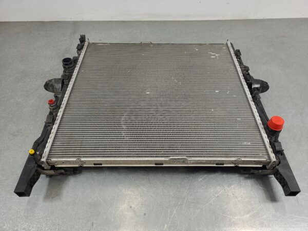 Mercedes Sprinter VS30 Radiator Rwd 2022–Present