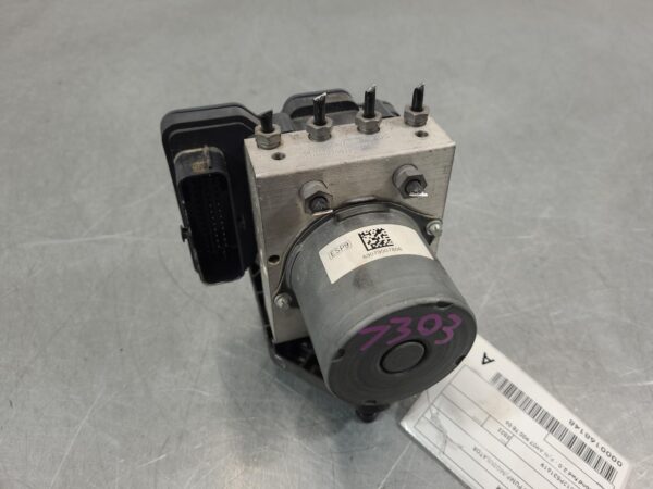 Mercedes Sprinter VS30 ABS Pump/Modulator 2018–Present - Image 3
