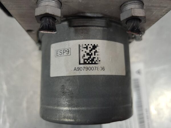 Mercedes Sprinter VS30 ABS Pump/Modulator 2018–Present - Image 7