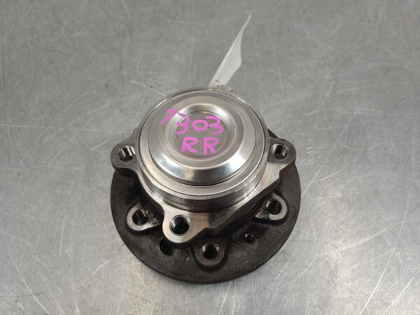 Mercedes Sprinter VS30 Right Rear Hub Assembly 2018–Present - Image 2