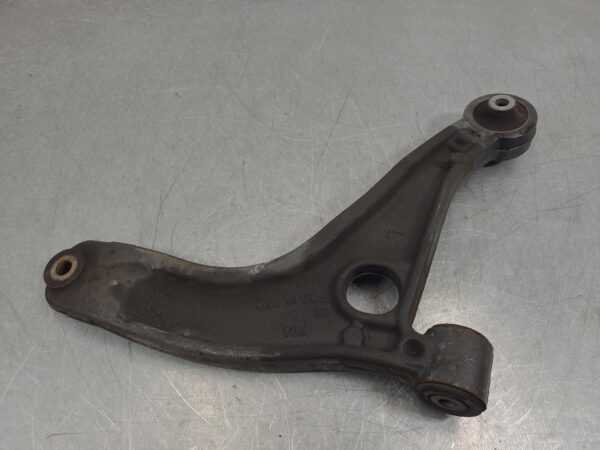 Renault Master X62 Left Front Lower Control Arm 2011–Present - Image 6