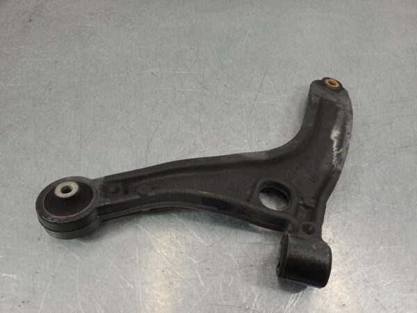 Renault Master X62 Right Front Lower Control Arm 2011–Present - Image 6