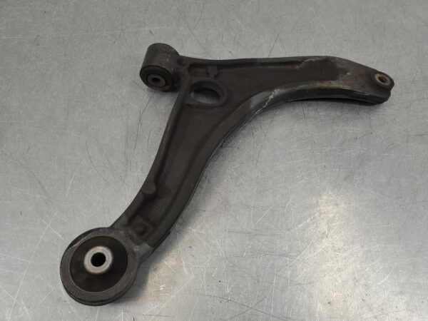 Renault Master X62 Left Front Lower Control Arm 2011–Present - Image 4