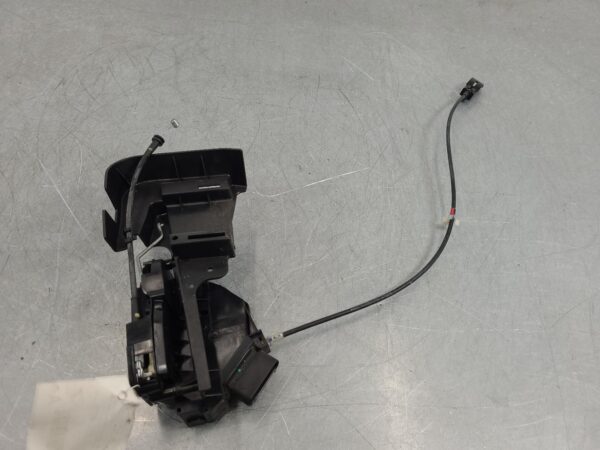 Ford Ranger PX RH Front Door Lock Non-Keyless Entry 2015–2022 - Image 4