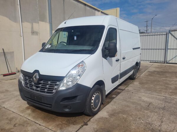 Renault Master X62 Washer Bottle 2011–Present - Image 7