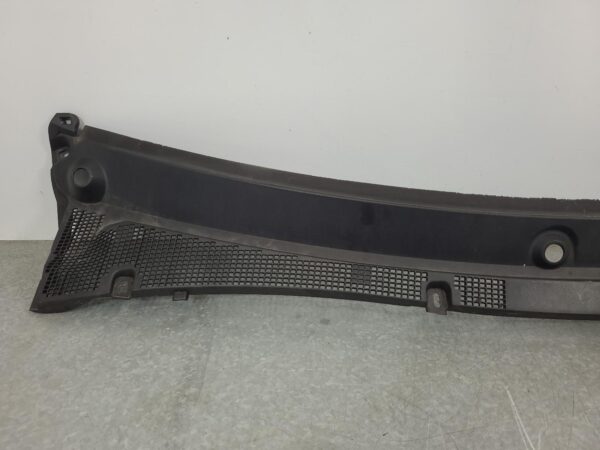 Renault Master X62 Wiper Cowl Panel 2011–2020 - Image 2
