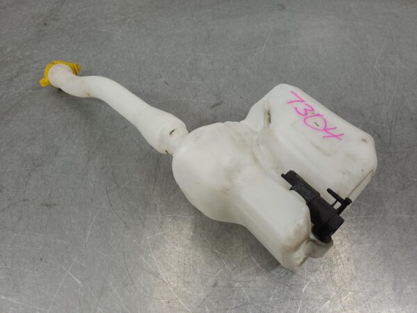 Renault Master X62 Washer Bottle 2011–Present