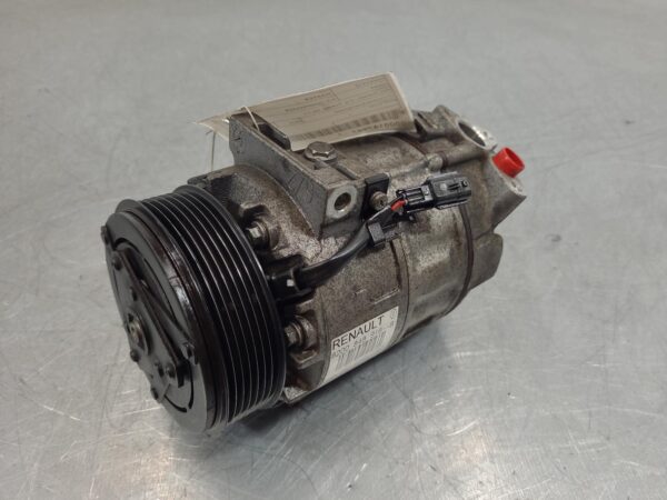 Renault Master X62 A/C Compressor 2011–Present - Image 2