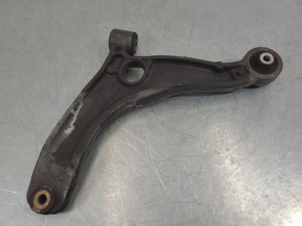 Renault Master X62 Right Front Lower Control Arm 2011–Present - Image 4