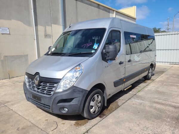 Renault Master X62 LH Front Body/Door Mould with Repeater 2011–Present - Image 7