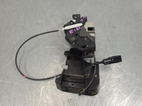 Ford Everest UA LH Front Door Lock 2015–2022 - Image 3