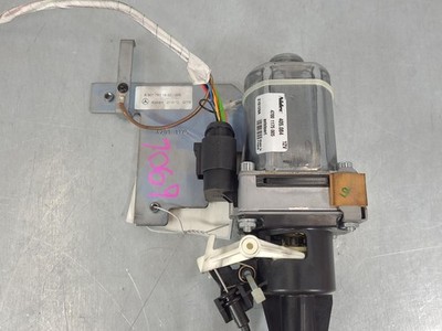 Mercedes Sprinter VS30 Auto Door Drive Motor Actuator 2018–Present - Image 2