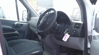 MERCEDES BENZ SPRINTER 10/2006-04/2018 LEFT BLIND SPOT SENSOR AND BRACKET - Image 11