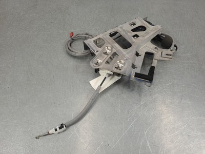Mercedes Sprinter VS30 RH Power Close Door Actuator with Cable 2018–Present - Image 8