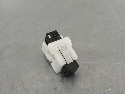 Mercedes Sprinter VS30 Brake Light Switch With Plastic Clip 2018–Present - Image 5