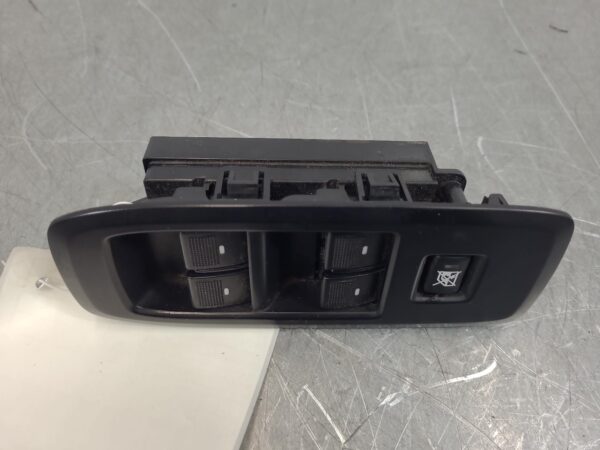 Ford Everest UA RH Front Master Switch 2015–2022 - Image 2