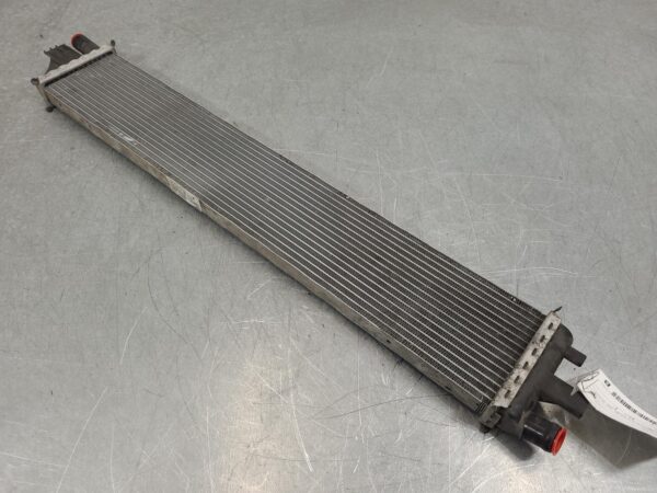 Renault Master X62 Sub Radiator Secondary Radiator Upper 2011–Present - Image 5