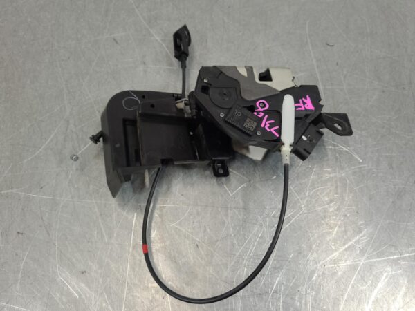 Ford Everest UA RH Front Door Lock 2015–2022 - Image 8