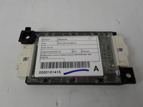 MERCEDES BENZ SPRINTER VS30 05/2018-2024 KEYLESS ENTRY CONTROL MODULE RECEIVER