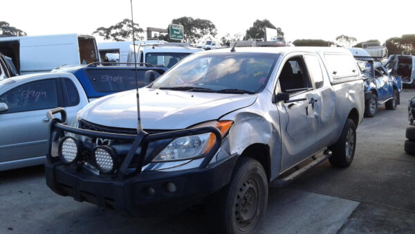 Mazda Bt50 UP–UR Dash Mat 2011–2020 - Image 5