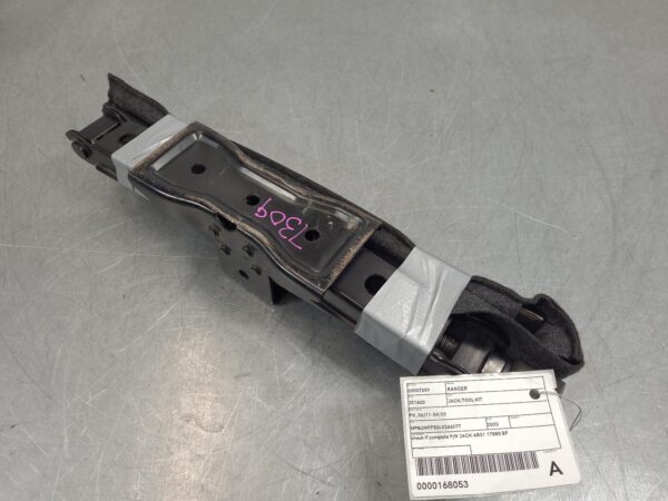 Ford Ranger PX Jack/Tool Kit 2011–2022 - Image 2