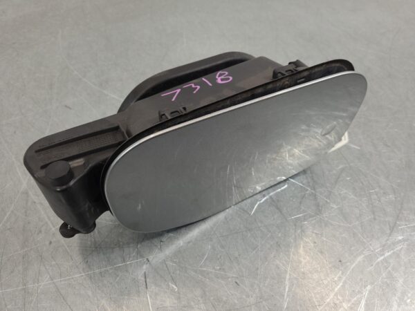 Ford Everest UA 3.2L Diesel Fuel Door / Filler 2015–2022 - Image 4
