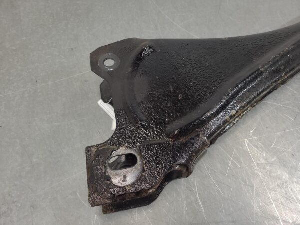 RAM 2500/3500 D2 Right Front Lower Control Arm Dj/D2 2020–Present - Image 2