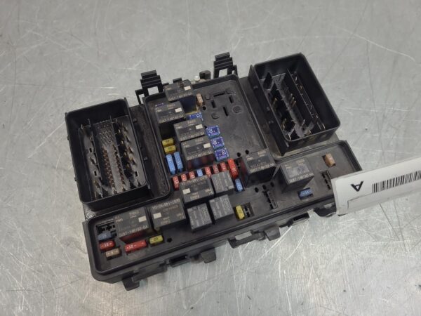 Ford Ranger PX Series 2–3 Main Relay/Fuse Box Engine Bay 2015–2022 - Image 3