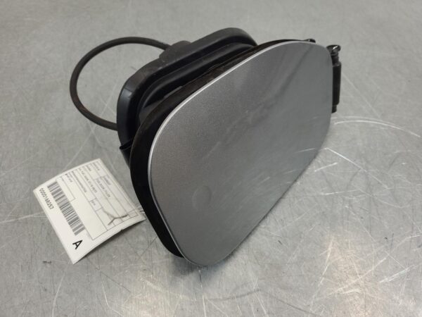 Ford Everest UA 3.2L Diesel Fuel Door / Filler 2015–2022 - Image 2