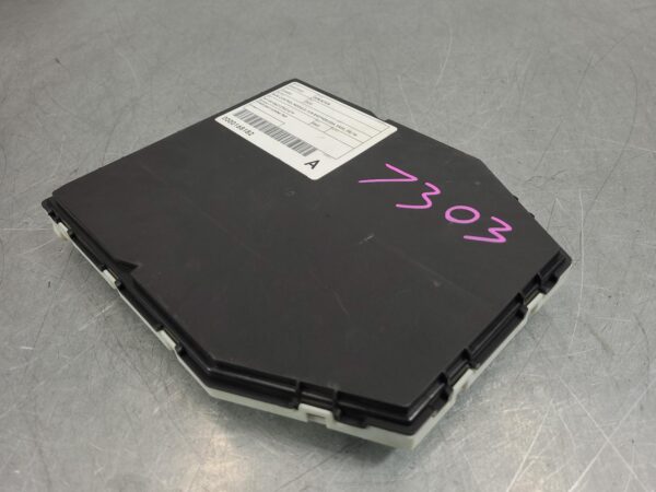 Mercedes Sprinter VS30 General Sam Control Module 2018–Present - Image 4