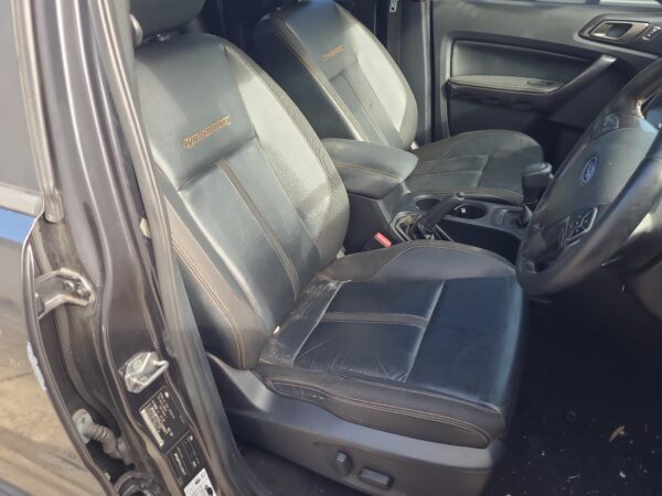 Ford Ranger PX Series 1–3 4wd Control Switch Console Mounted 2011–2022 - Image 10