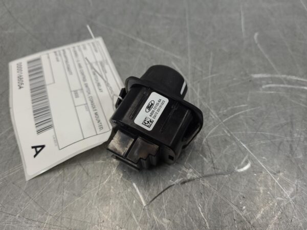 Ford Ranger PX Series 1–3 4wd Control Switch Console Mounted 2011–2022 - Image 3