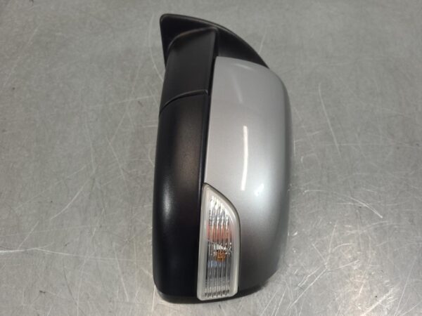 Ford Everest UA Complete Side Mirror Power Folding Trend 2015–2022 - Image 4