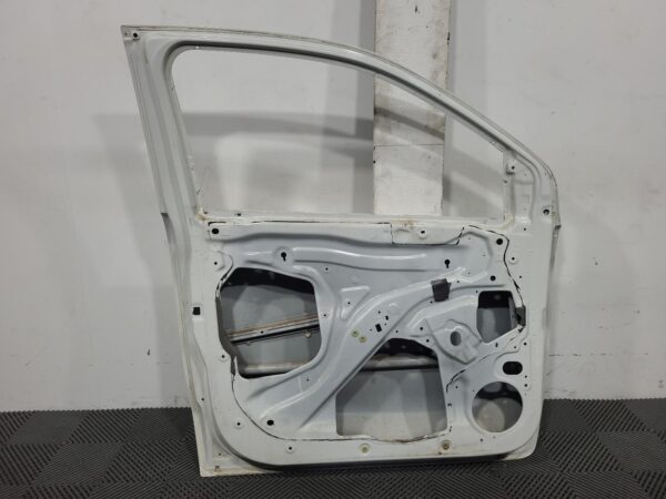 Mazda Bt50 UP–UR Left Front Door Single/Extra Cab 2011–2020 - Image 4