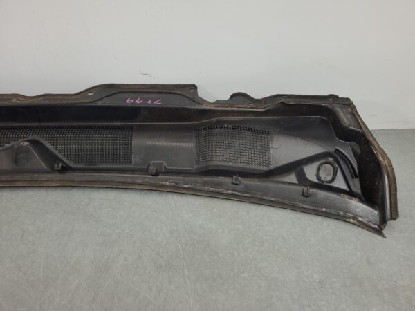 RAM 2500/3500 D2 Wiper Cowl Panel Dj/D2 2020–Present - Image 7