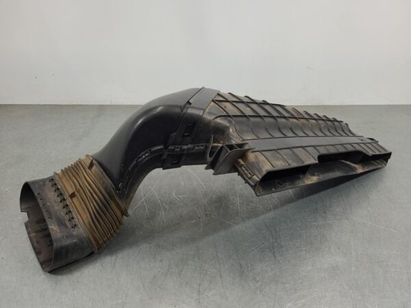 RAM 2500/3500 D2 Air Cleaner Duct/Hos Dj/D2 2020–Present - Image 4