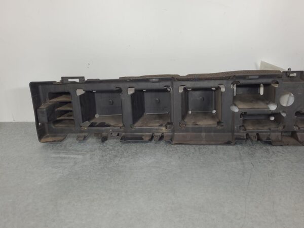 Ford Mustang FM Front Bar Brkt/Reinforcement Energy Absorber 2015–2017 - Image 5