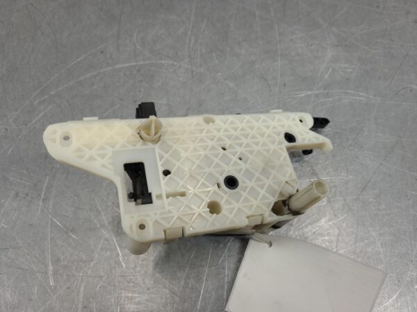 Mercedes Viano 639 Blend Door Actuator 639 Wagon 07/05-12/14 2005–2014 - Image 6