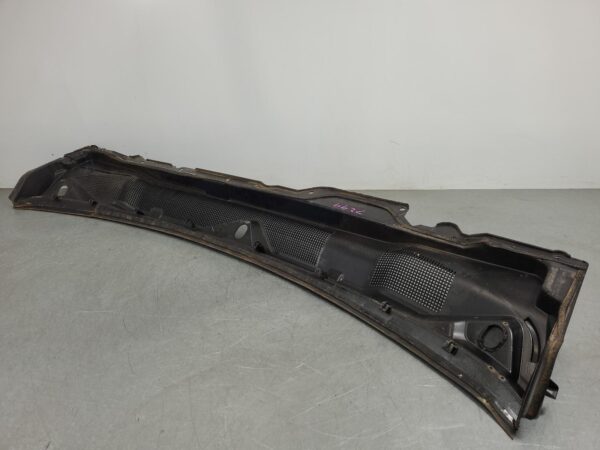RAM 2500/3500 D2 Wiper Cowl Panel Dj/D2 2020–Present - Image 8