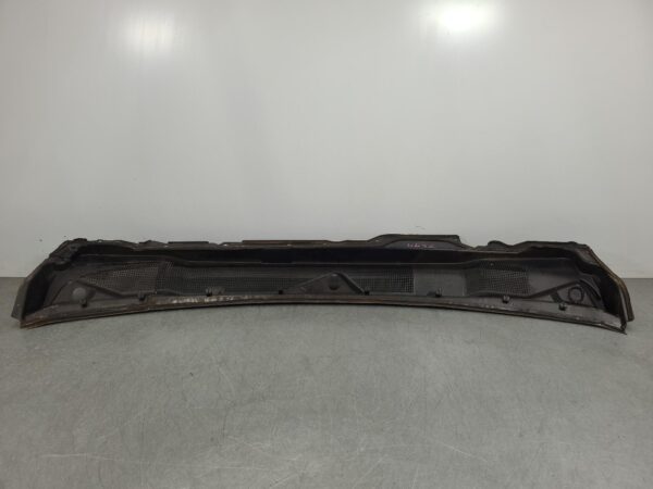 RAM 2500/3500 D2 Wiper Cowl Panel Dj/D2 2020–Present - Image 5