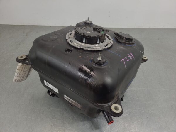 RAM 2500/3500 D2 Adblue Tank Dj/D2 2020–Present - Image 4