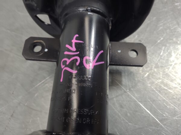 Renault Trafic X82 Right Front Strut 2015–Present - Image 8