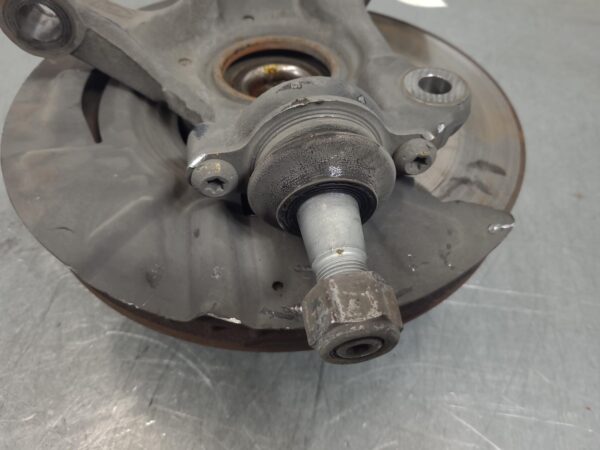 Ford Transit Custom VN Left Front Hub Assembly 2019–2023 - Image 5